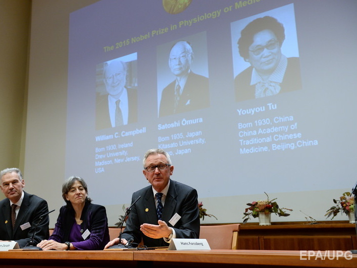 Нобелевскую премию по медицине вручили за борьбу с малярией