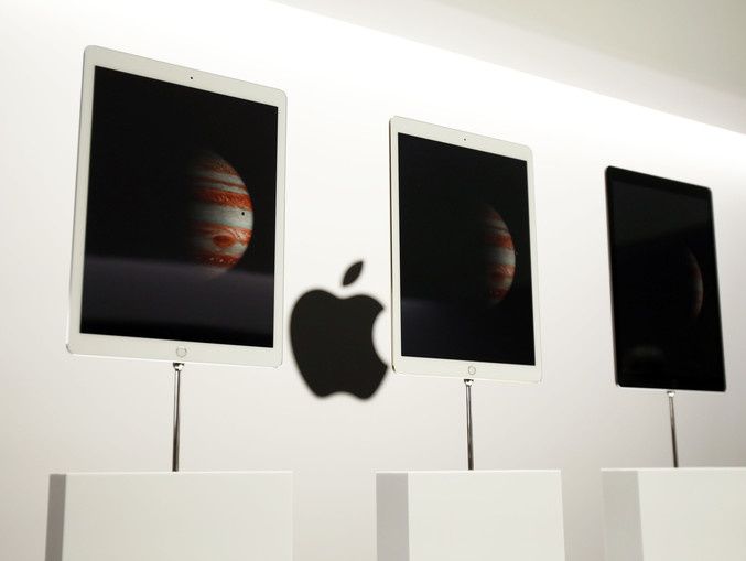 Дайджест 5 октября: Обыск в "Укрэнерго", ликвидация "Дельта Банка", Apple возглавил рейтинг самых дорогих брендов 