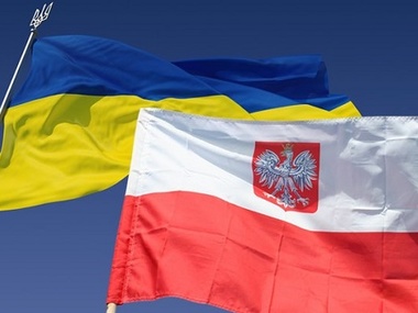 Две трети поляков поддержали Евромайдан, треть ждет вторжения РФ в Украину