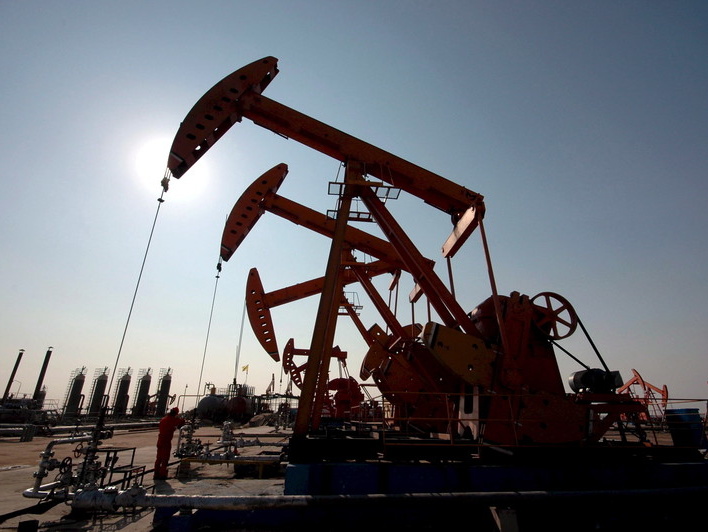 Цена на нефть Brent упала ниже $52 за баррель