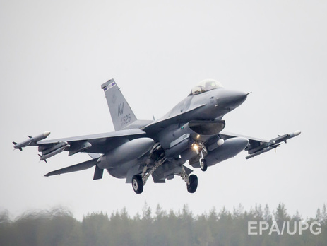 Франция нанесла второй авиаудар по позициям ИГИЛ в Сирии