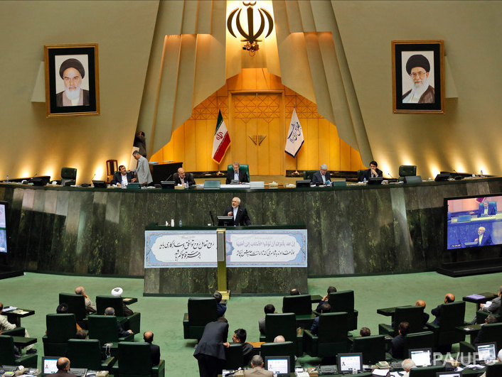 Парламент Ирана поддержал соглашение с Западом по ядерной программе