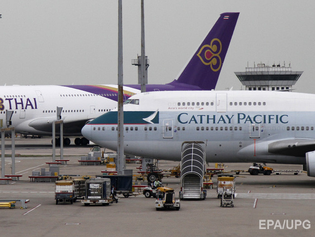 Авиакомпания Cathay Pacific приостановила полеты над Каспием из-за российских ракет