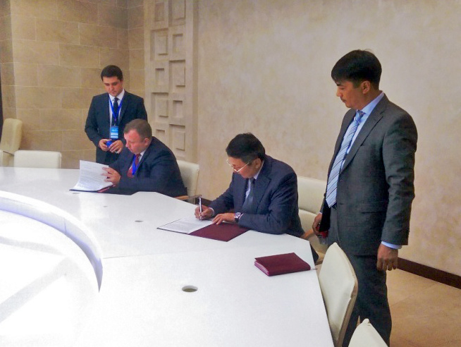 Украина и Казахстан подписали соглашение о сотрудничестве в авиационной сфере