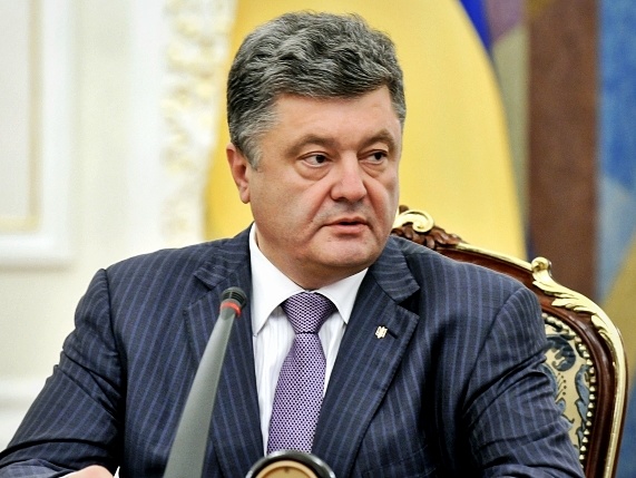 Порошенко: Украина накопила 10 млрд грн на восстановление Донбасса