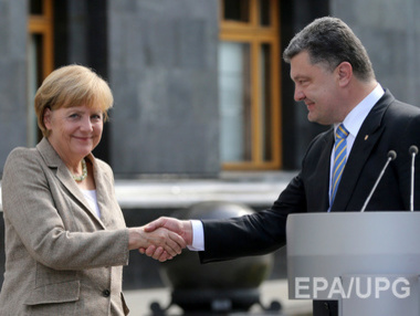 Порошенко: Германия даст €500 млн на восстановление Донбасса только после того, как наступит мир
