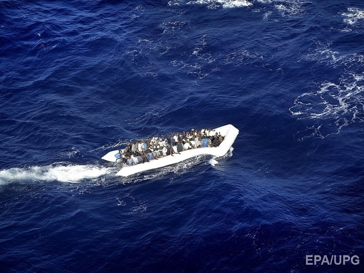 У берегов Греции затонуло судно с мигрантами