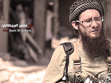The Daily Mail: Сын помощника Спилберга принял ислам и воюет в Сирии за "Аль-Каиду"