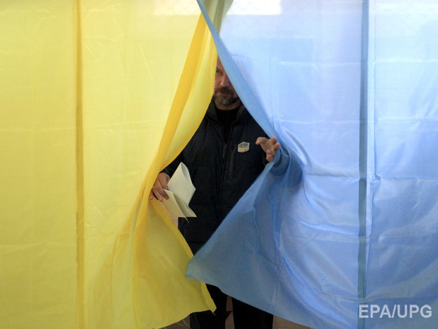 В Украине – "день тишины" накануне местных выборов