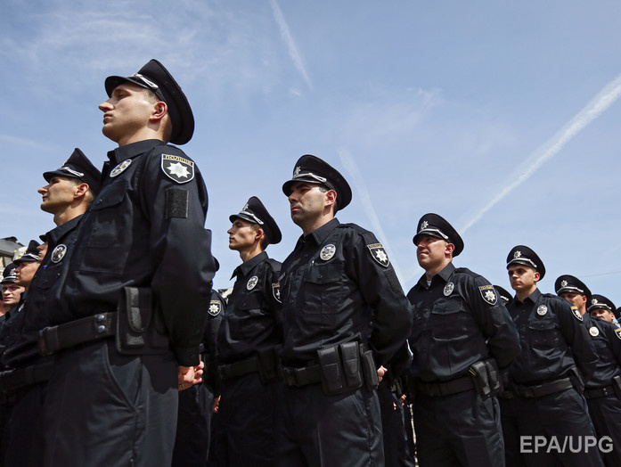 В Тернополе желающих работать в новой полиции набралось уже 3669 человек