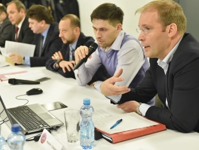 Представитель УЕФА: Система безопасности на украинских стадионах устарела