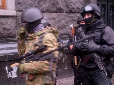 Сикорский: Украинские чиновники в панике