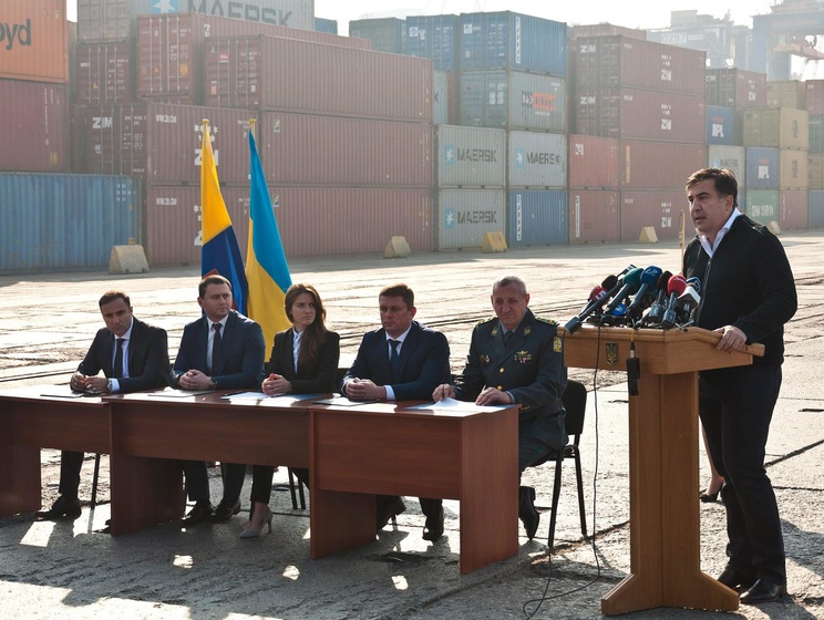 В Одесском порту подписан совместный приказ таможни и силовиков, направленный на значительное уменьшение числа проверок