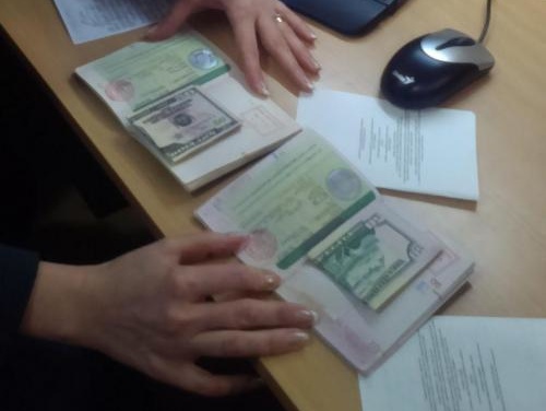 В Одесском аэропорту трое китайцев пытались подкупить пограничников