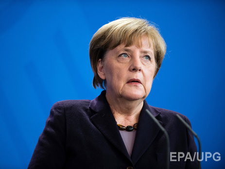 Меркель: Я глубоко потрясена происходящим в Париже