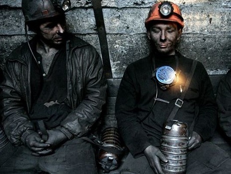 Горняки шахты имени Стаханова объявили забастовку из-за невыплаты зарплат