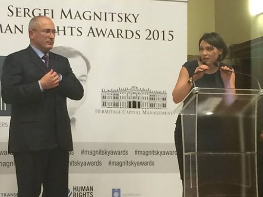 В Лондоне Немцова посмертно наградили премией Магнитского
