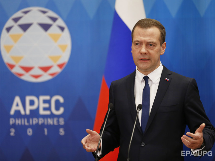 Медведев: Украине пора перестать выкаблучиваться с признанием суверенного госдолга