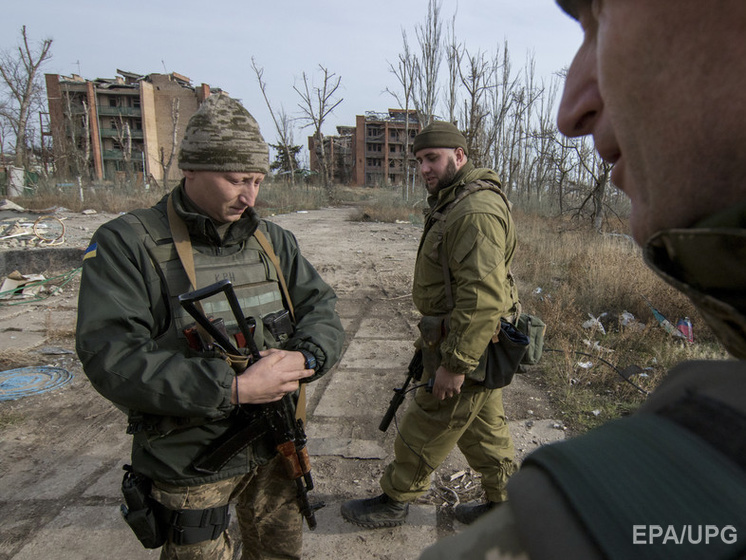 Пресс-центр АТО: Вечером 26 ноября боевики 14 раз обстреляли позиции украинских военных