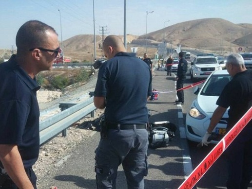Под Иерусалимом террорист сбил автомобилем двух израильских солдат
