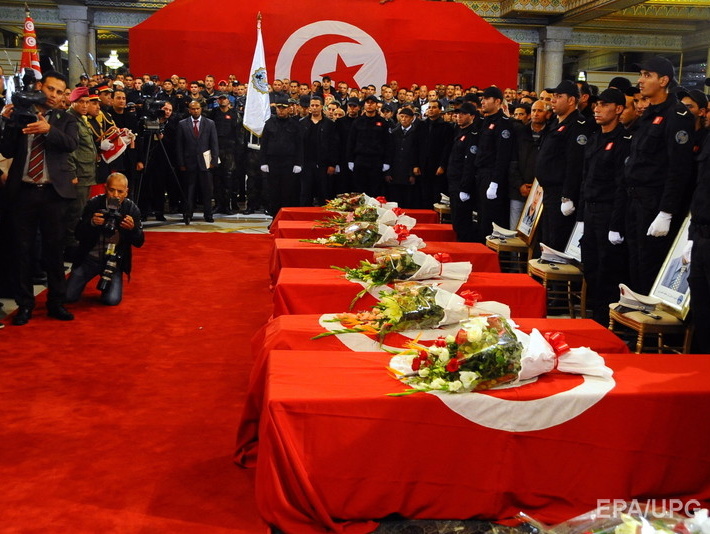 В Тунисе задержаны трое подозреваемых в организации подрыва автобуса с военными &ndash; СМИ