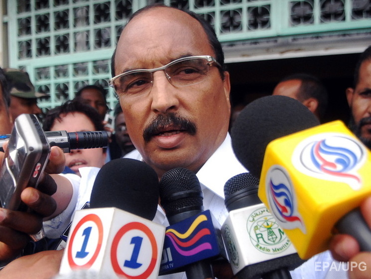 Президент Мавритании прервал матч за Суперкубок по футболу на 63-й минуте &ndash; СМИ