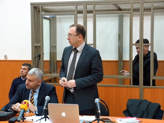 Адвокат Полозов: Савченко заявила отвод судьям и прокурорам, обвинив их в манипулировании вещественными доказательствами
