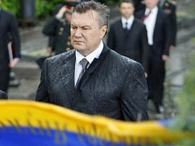 Нардепы: Янукович подал в отставку