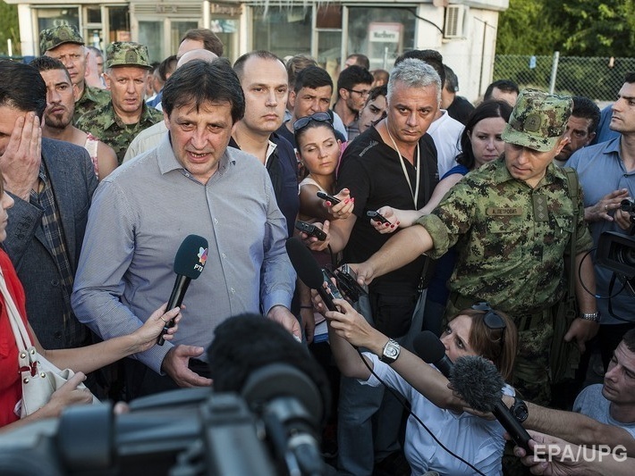 Министр обороны Сербии уволен из-за оскорбительного высказывания в адрес журналистки