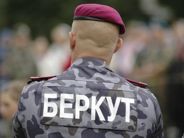 Соцсети: Беркутовцы пытаются найти убежище в России и Беларуси