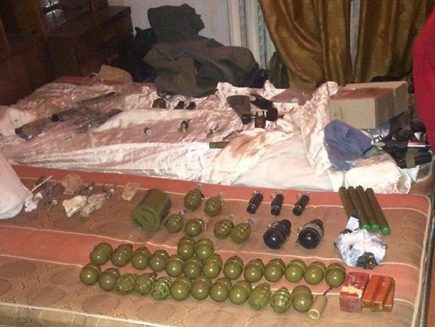 СБУ: В Киеве двое бойцов "Альфы" получили ранения при задержании вооруженных диверсантов