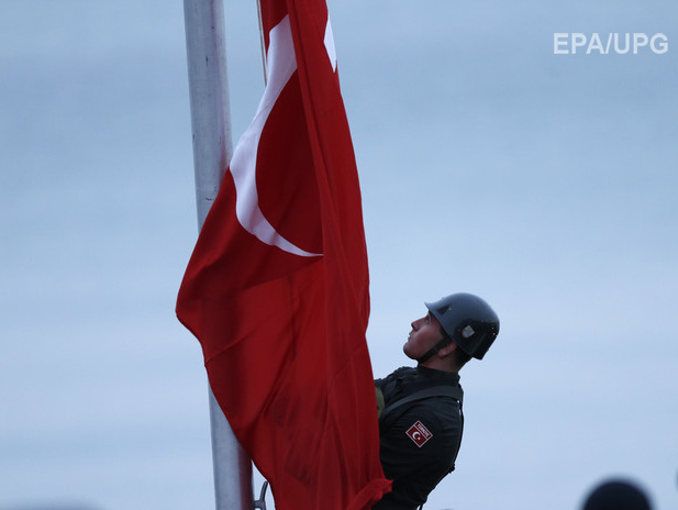 Турция сооружает стену на границе с Сирией – СМИ