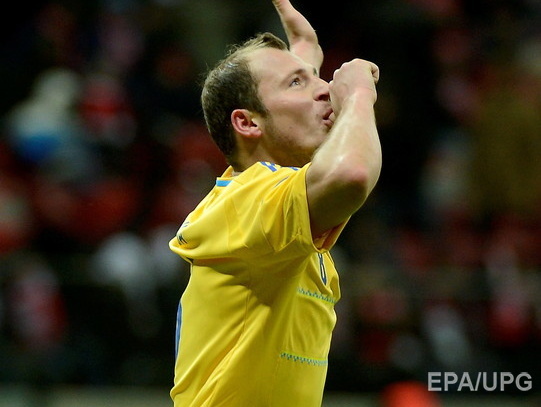 Футболист "Днепра" Зозуля выставил на аукцион медаль финалиста Лиги Европы
