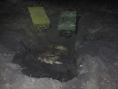 СБУ обнаружила два крупных тайника с боеприпасами под Северодонецком