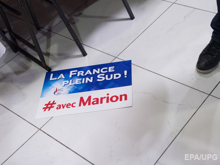 МВД Франции: Победу на местных выборах разделили консерваторы и социалисты