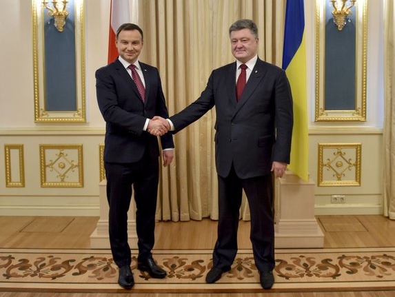 Польша выделит Украине €100 млн для создания совместных пунктов пропуска