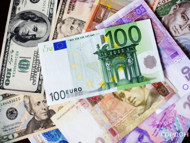 Курс валют НБУ: $1 – 23,45 грн, €1 – 25,77 грн