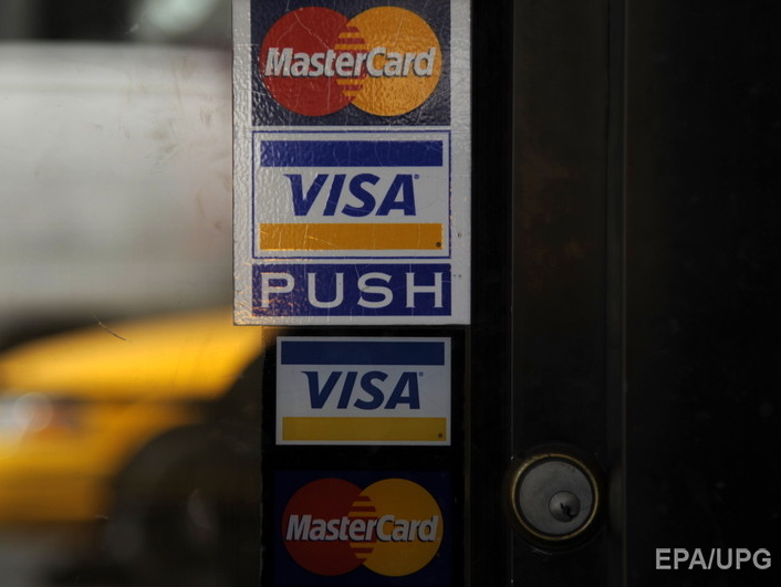 Visa и MasterCard отключили шесть российских банков – СМИ