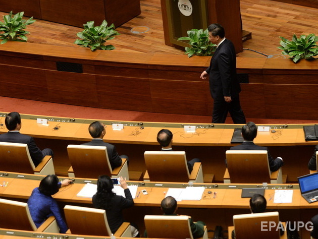 Парламент Китая одобрил законопроект против насилия в семье