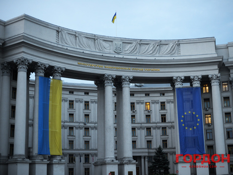 МИД Украины требует от РФ прекратить преследование крымских татар в оккупированном Крыму