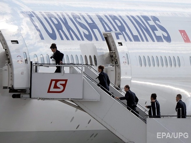 Turkish Airlines отменяет 142 рейса из Стамбула из-за непогоды