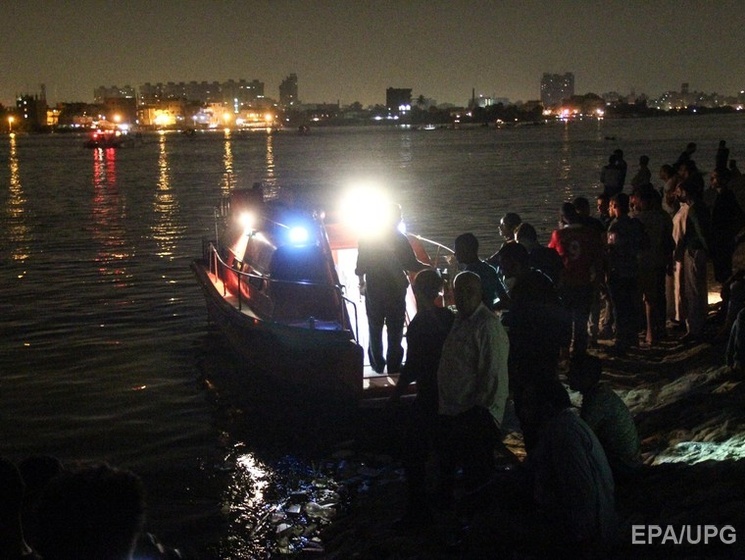 На реке Нил в Египте перевернулся паром, не менее 14 человек погибли