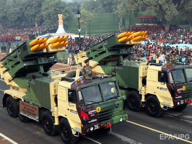 В Индии успешно испытали модернизированную реактивную систему залпового огня Pinaka-II