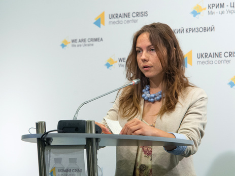 Вера Савченко: Была у Нади. Чувствует себя нормально. Лицо очень желтое. Худеет