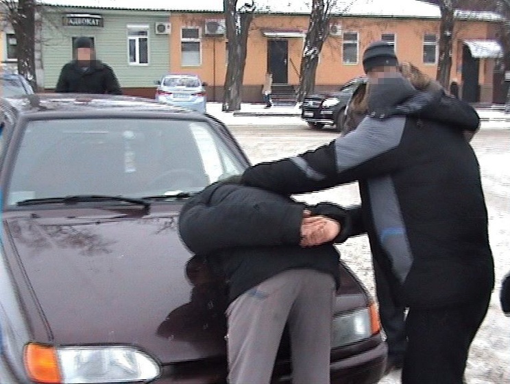 В Кировоградской области правоохранители задержали военного, торгующего оружием из зоны АТО