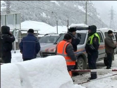 В Дагестане лавина заблокировала 55 населенных пунктов