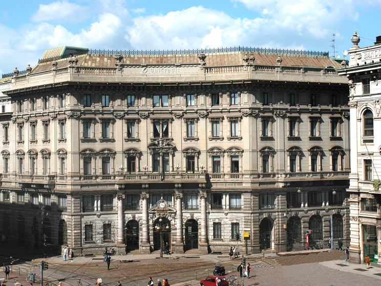 Итальянская UniCredit Group продала "Укрсоцбанк" владельцу "Альфа-Банка"