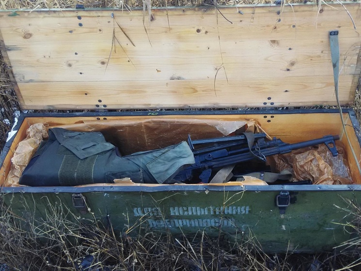 На Донбассе СБУ обнаружила два тайника с оружием и взрывчаткой