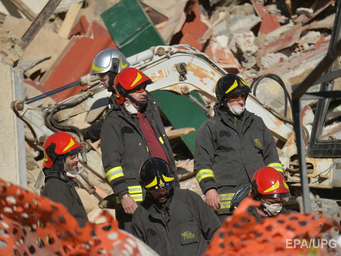 В Италии взрыв газа разрушил жилой дом, пять человек погибли