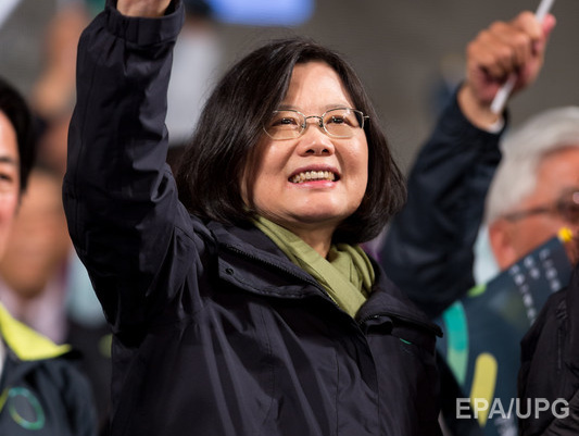 Цай Ин Вень стала первой женщиной-президентом Тайваня